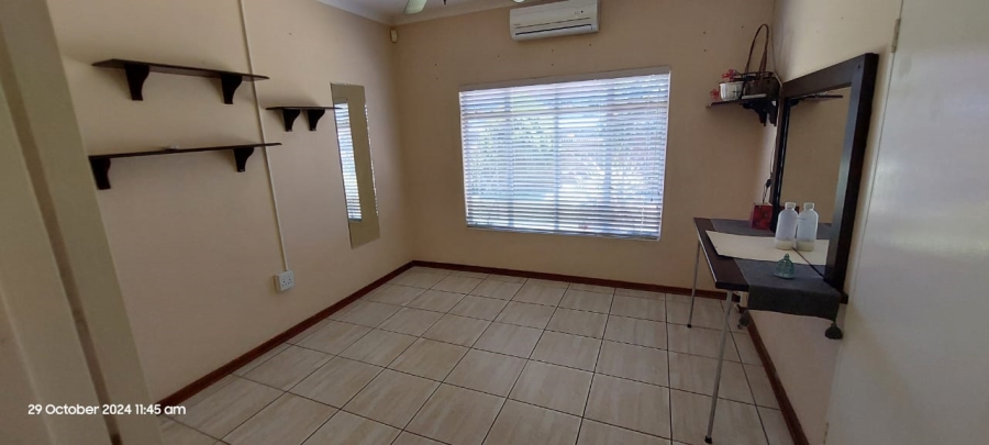 4 Bedroom Property for Sale in Protea Park North West